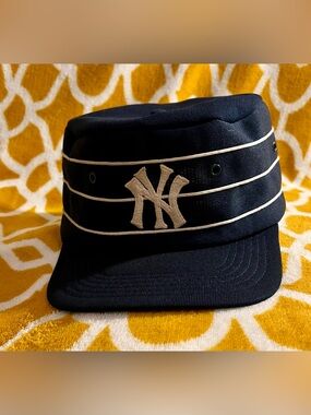 Vintage 80s York Yankees Pillbox Snapback Hat 3 Stripe Mlb Baseball